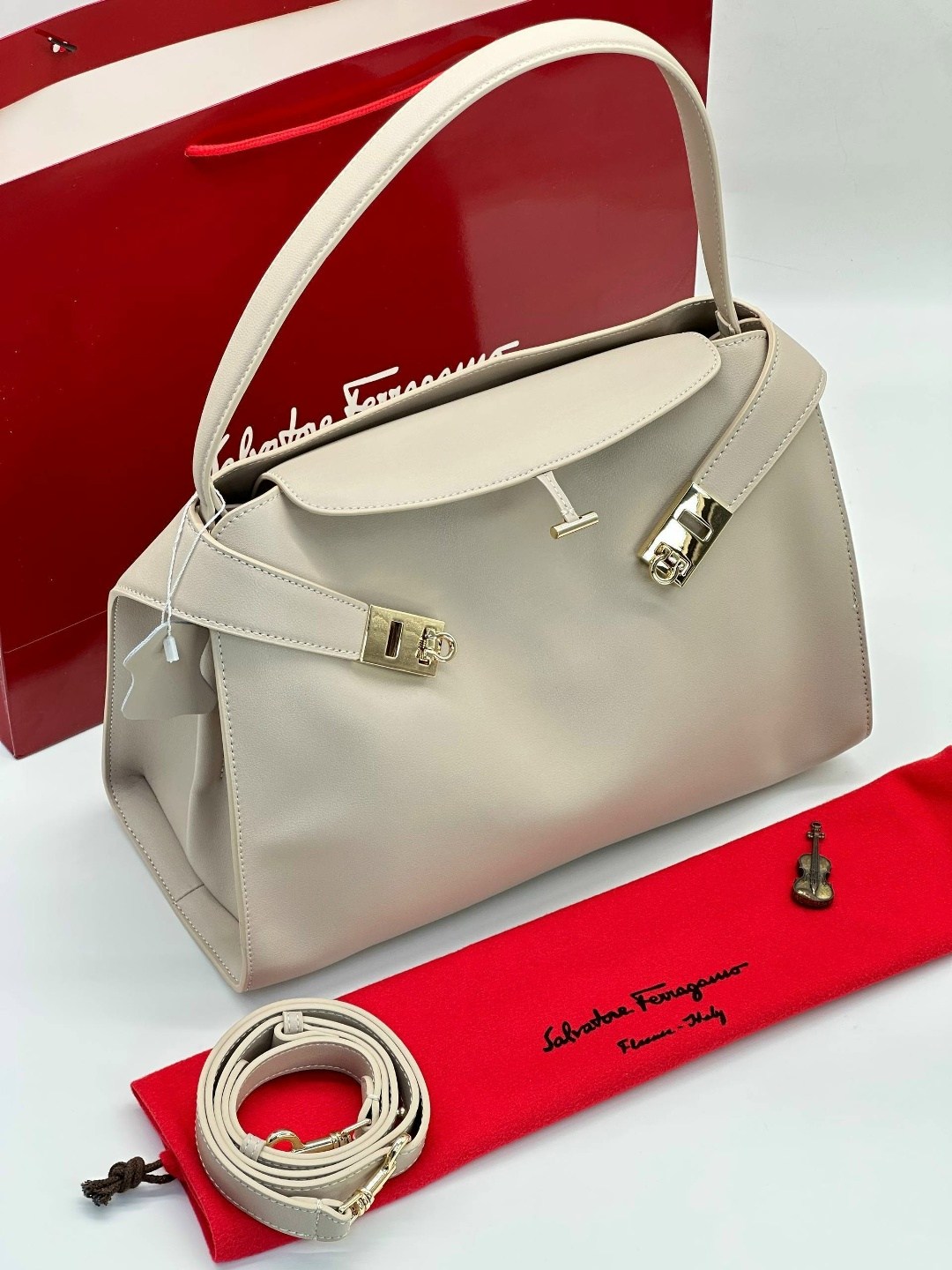 сумка ferragamo,сумка salvatore ferragamo,сумки,сумки женская,сумка феррагамо