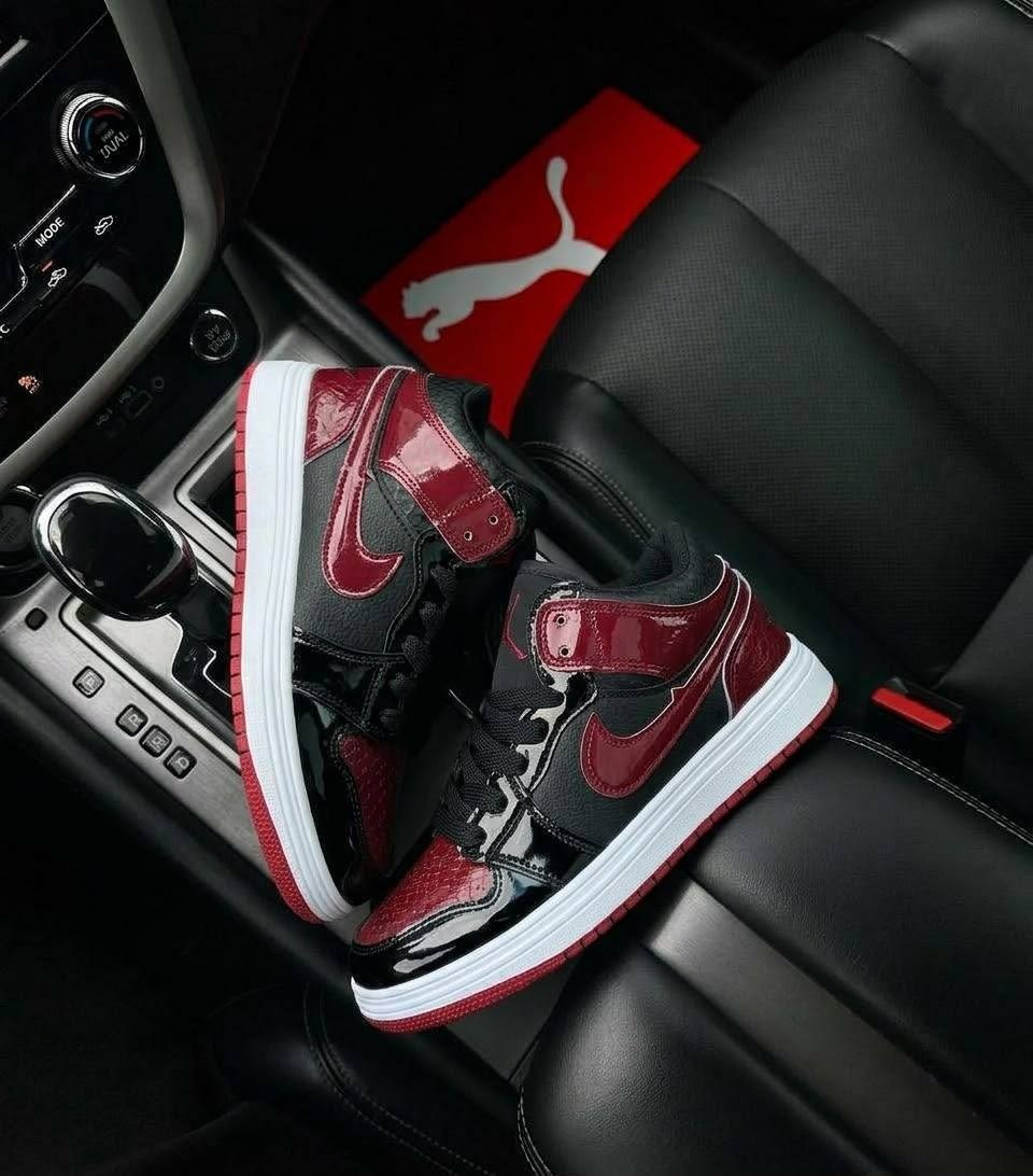 кроссовки nike air jordan 1 retro high,nike air jordan 1,nike air jordan 1 mid,кроссовки женские nike air jordan 1,кроссовки nike air jordan 1