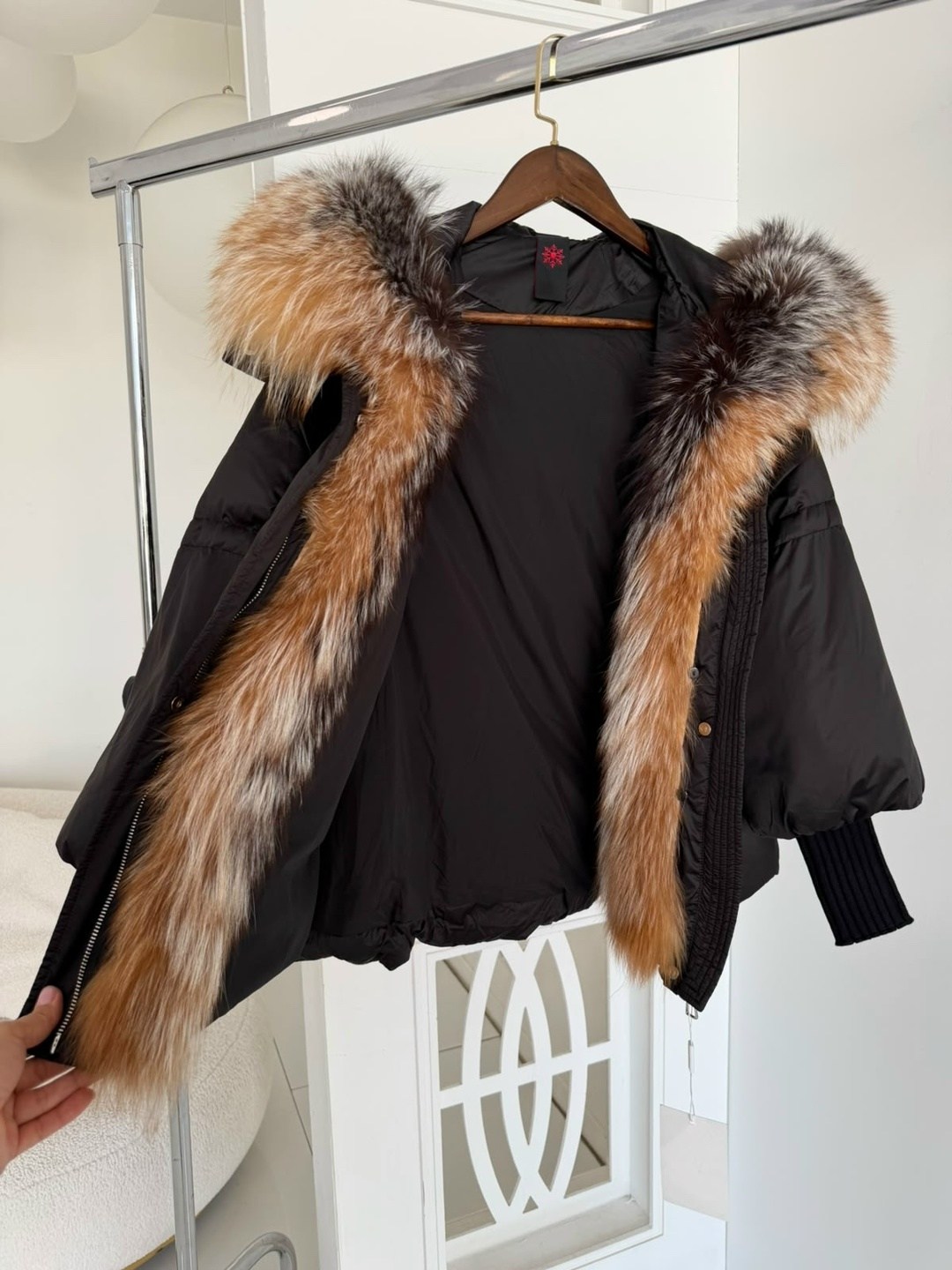 куртка - пуховик с мехом чернобурки city furs,пуховики с мехом,пуховик женский,куртка с мехом,пуховик