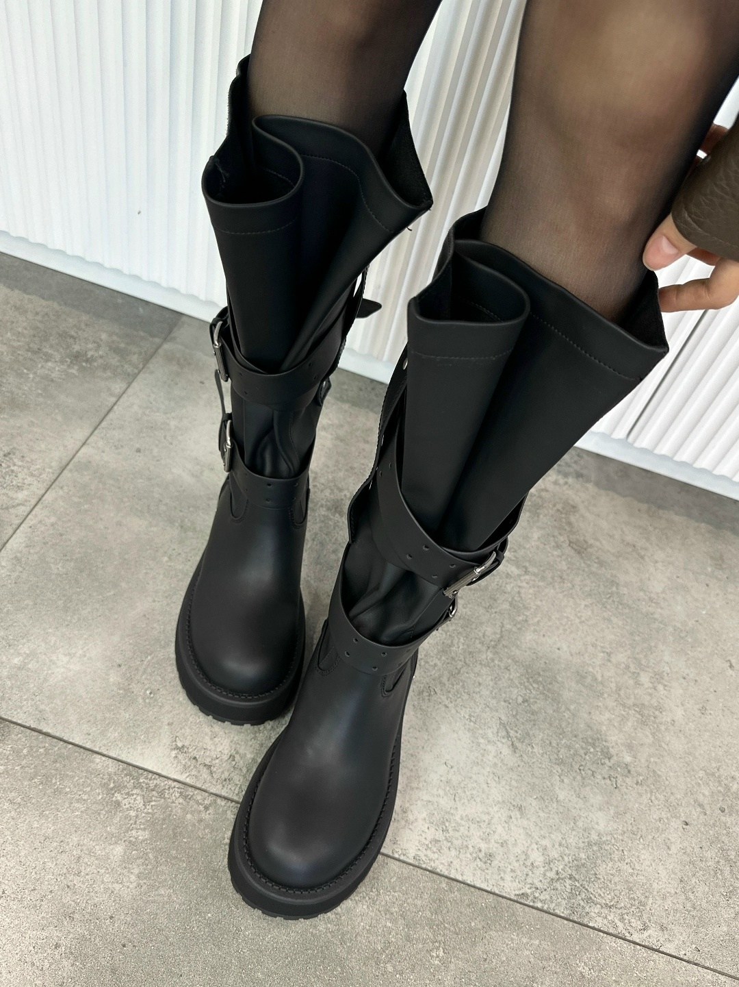 ,сапоги balenciaga,женская ,модные сапоги,модные ботинки