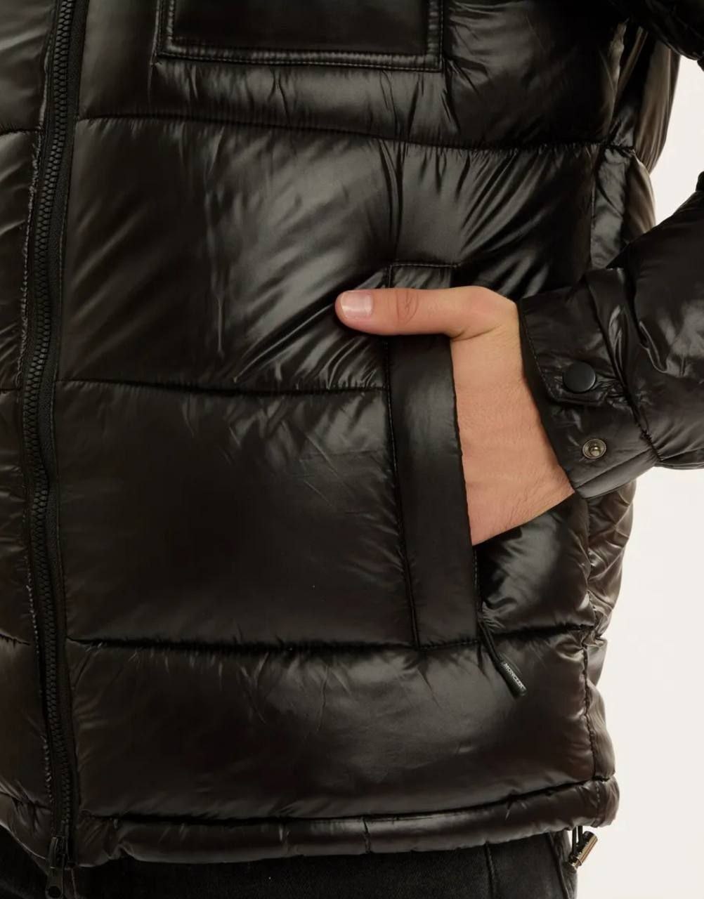 black montbeliard down jacket moncler,мужская куртка монклер,куртки мужская зимняя,монклер пуховик мужской,moncler maya down filled puffer jacket
