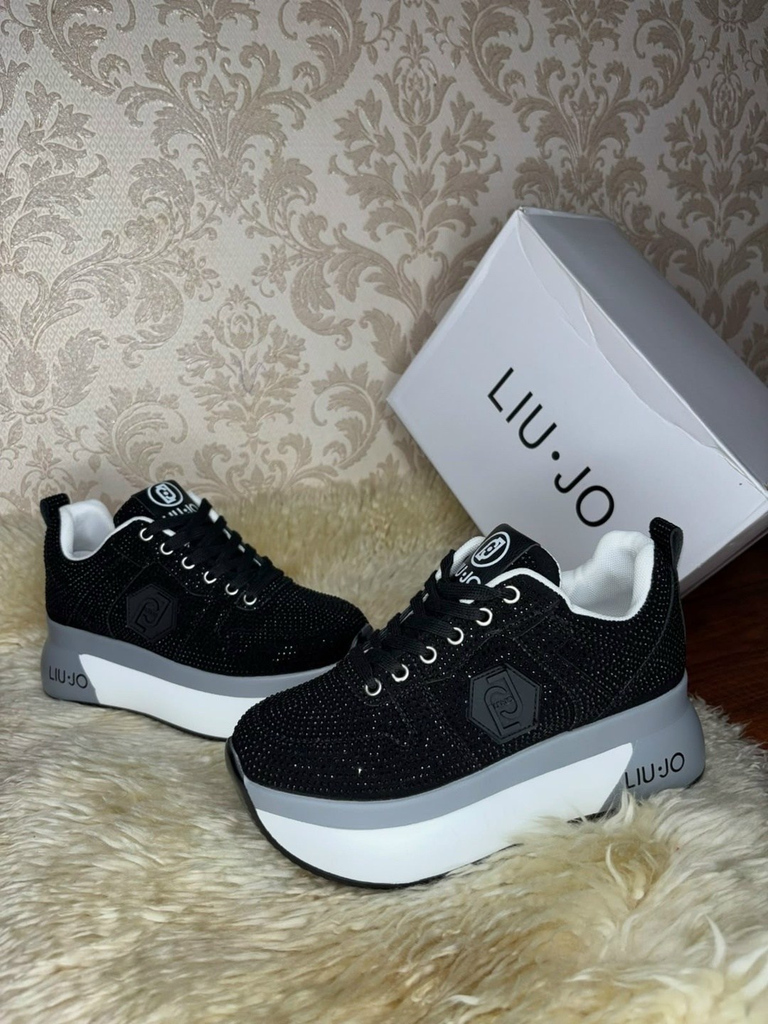 ,кроссовки liu jo женские,кроссовки liu jo,женские кроссовки, женская
