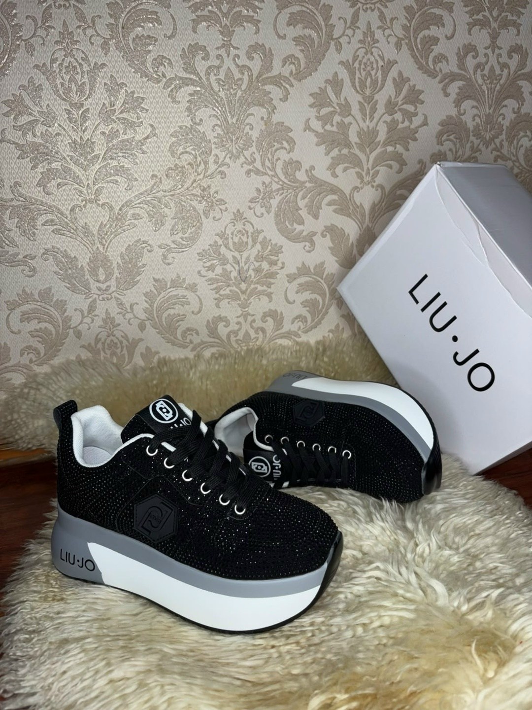 ,кроссовки liu jo женские,кроссовки liu jo,женские кроссовки, женская
