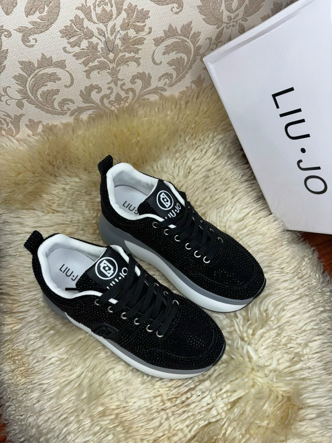 ,кроссовки liu jo женские,кроссовки liu jo,женские кроссовки, женская