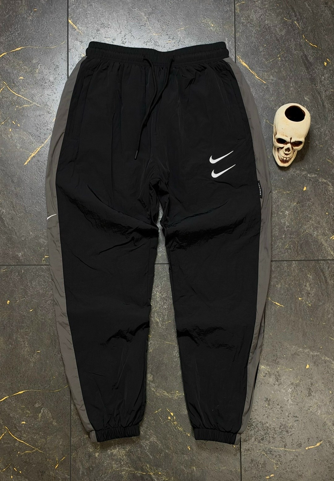 спортивные штаны nike,плащевые штаны big swoosh летние найк джоггеры nike,штаны nike,штаны спортивные мужские nike,плащевые штаны big swoosh летние найк джоггеры nike 396985725