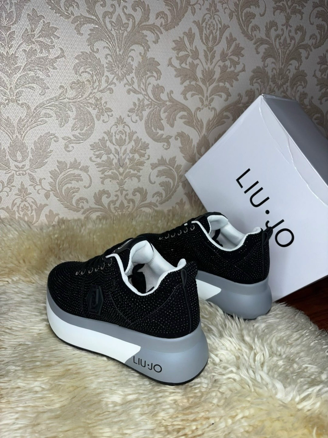 ,кроссовки liu jo женские,кроссовки liu jo,женские кроссовки, женская