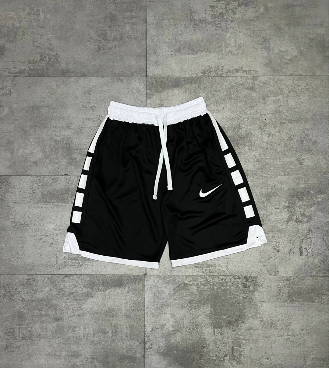 мужские спортивные шорты,спортивные шорты,шорты мужские nike,баскетбольные шорты,мужские спортивные шорты nike