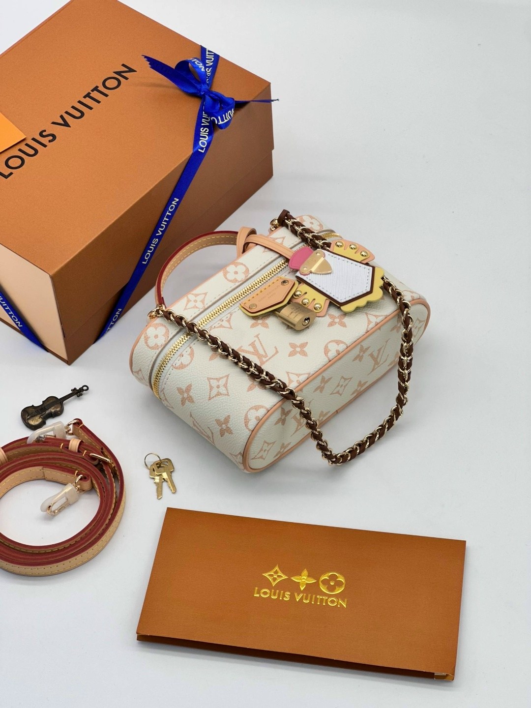сумка женская louis vuitton,сумка louis vuitton,сумка,модная сумка,сумка коробка