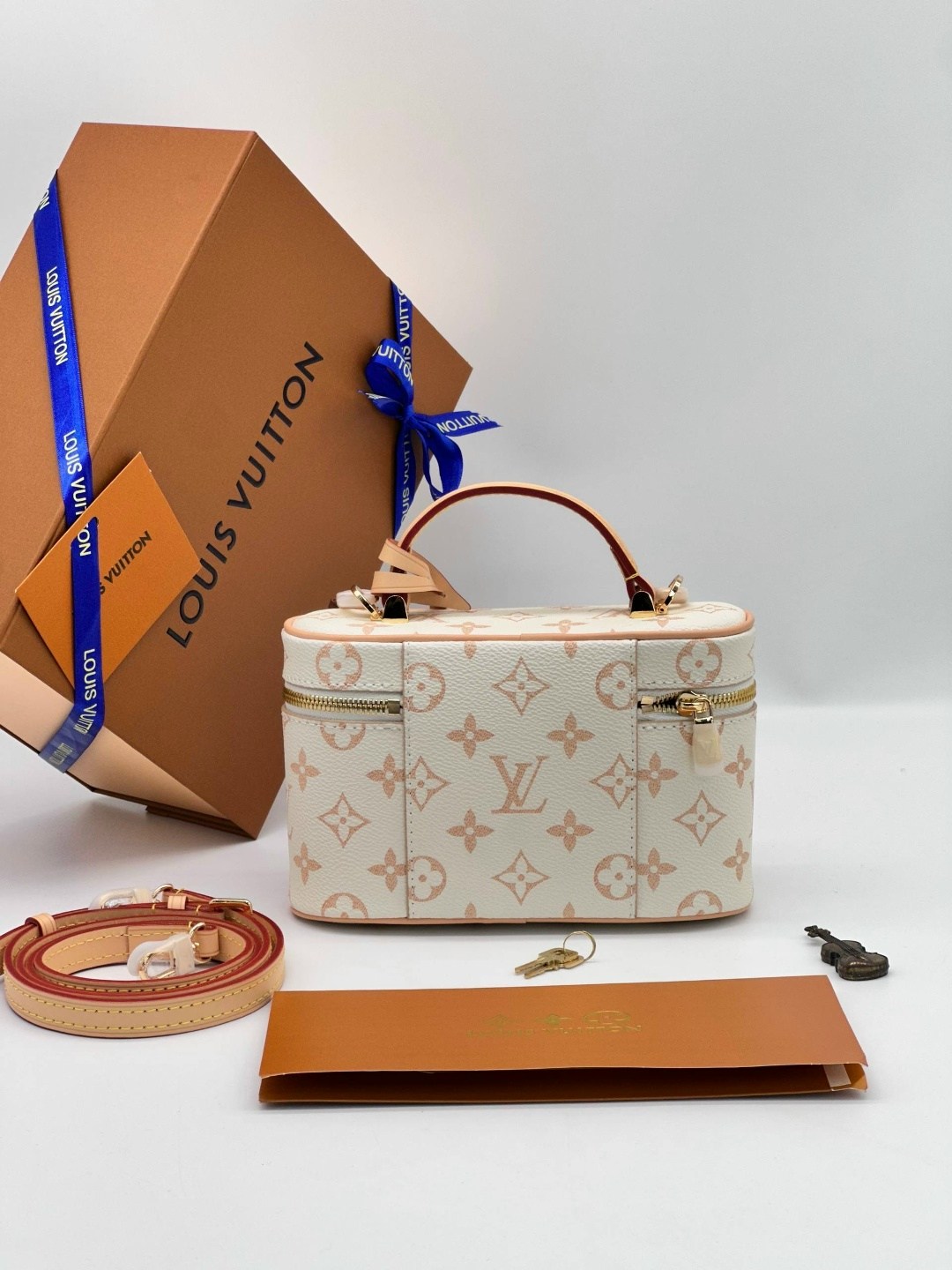 сумка женская louis vuitton,сумка louis vuitton,сумка,модная сумка,сумка коробка