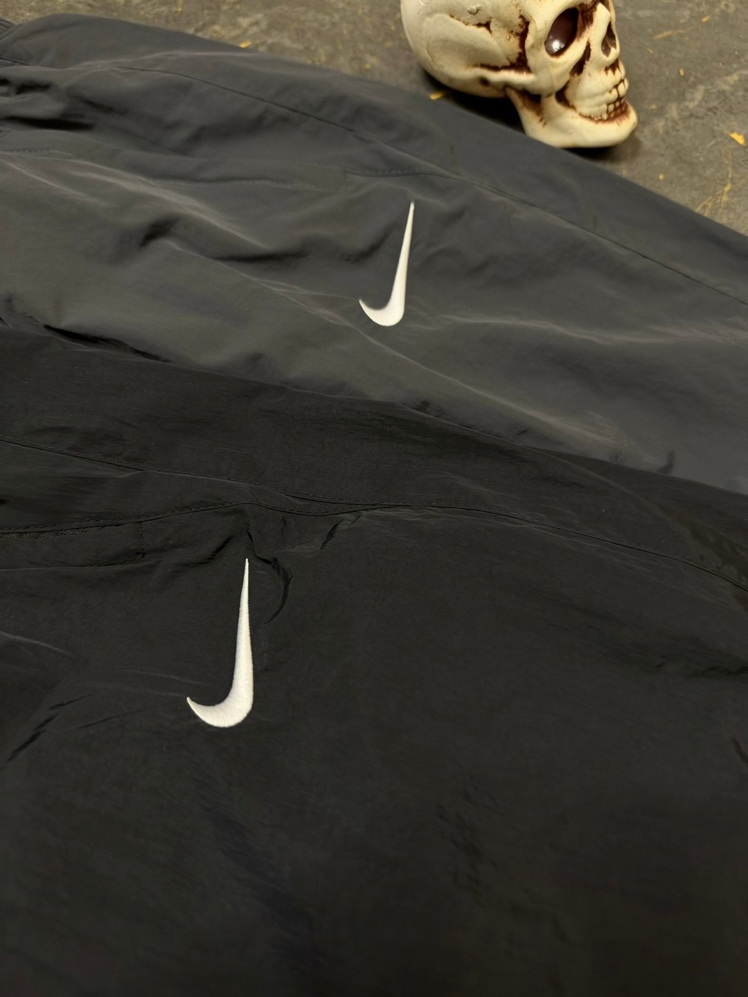 спортивные штаны nike,штаны спортивные мужские nike,плащевые штаны big swoosh летние найк джоггеры nike,спортивные брюки nike,плащевые штаны big swoosh летние найк джоггеры nike 396985725