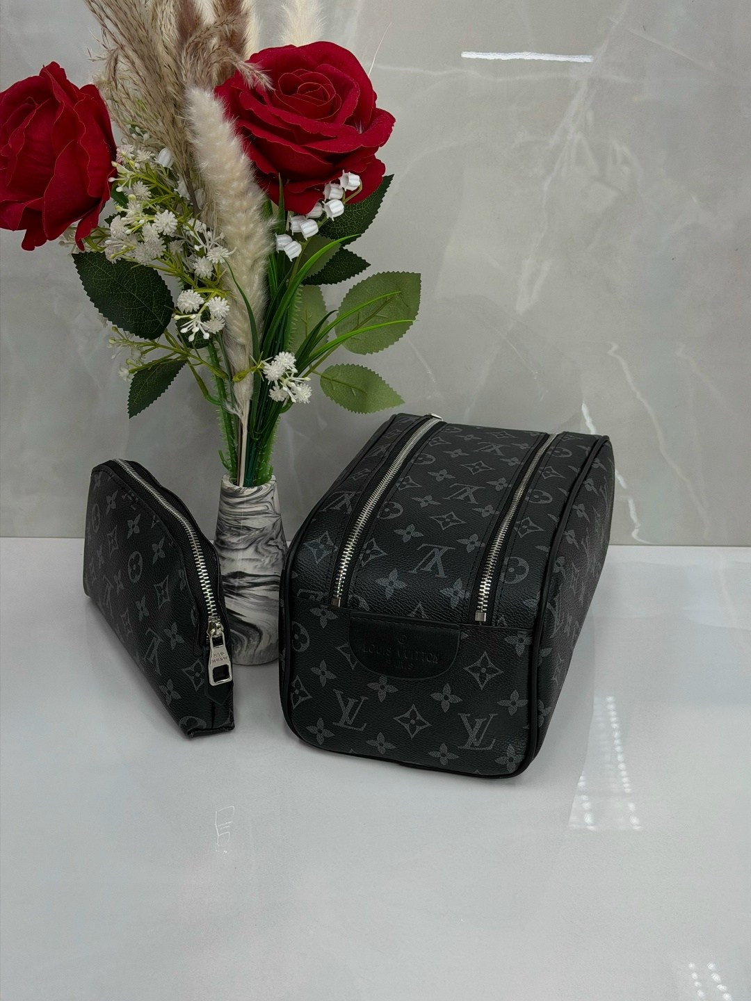 косметичка louis vuitton,косметичка,косметичка женская,брендовые косметички,стильная косметичка