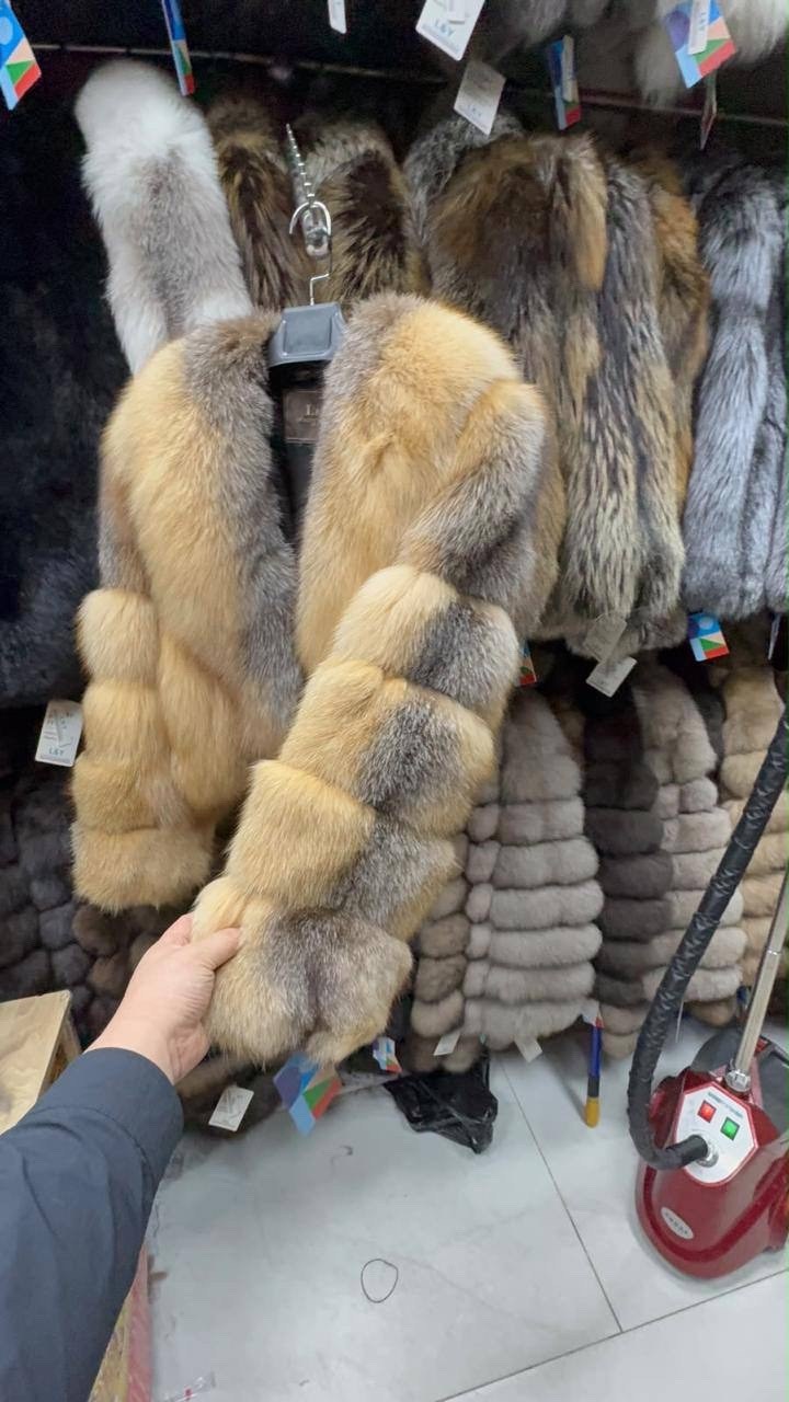 женская шуба из меха енота,мех лисы,шуба из натуральной лисы огневка,женская шуба,меховая куртка