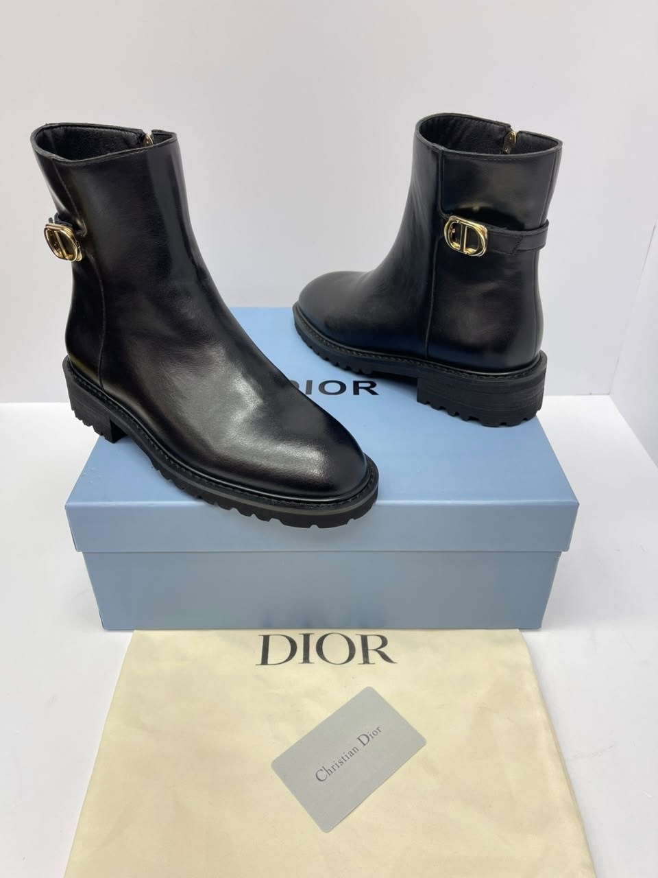 ботинки dior,женские ботинки christian dior,,ботинки диор,кожаные женские ботинки