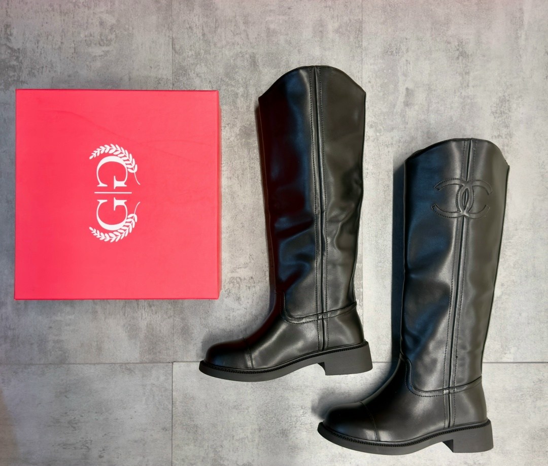 сапоги chanel,сапоги,сапоги шанель,женские осенние сапоги chanel 2026 черные кожаные высокие,сапоги chanel кожаные черные