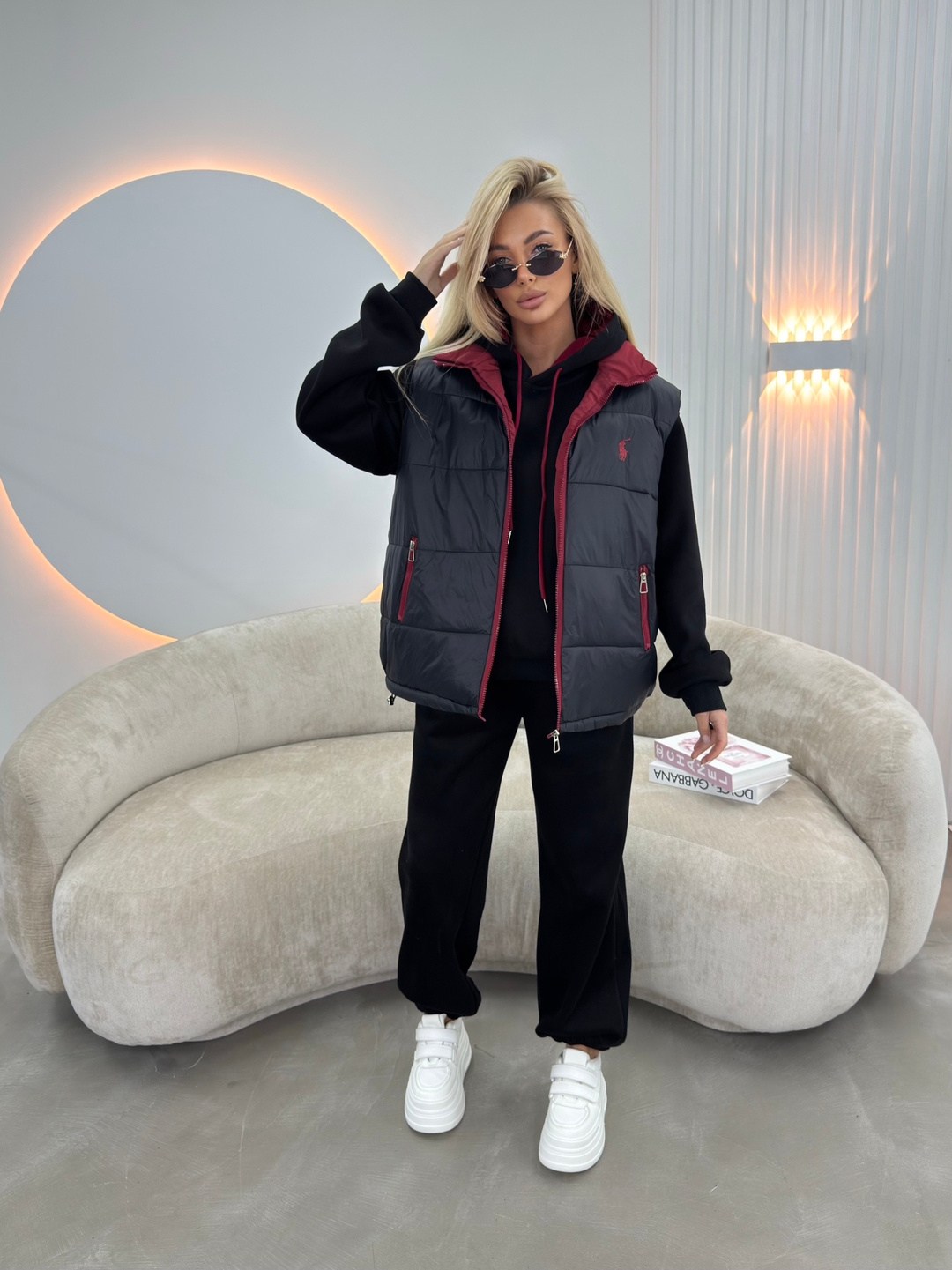 miu miu женский бордовый костюм тройка,красный костюм тройка женский,костюм тройка женский,спортивные костюмы тройка,женский костюм
