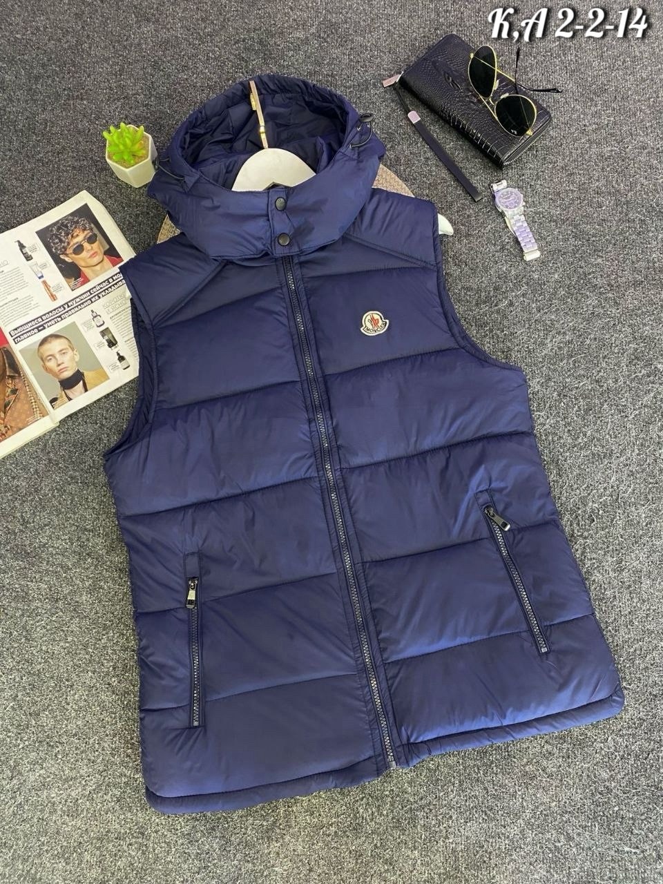 жилетка moncler,moncler жилет,жилет мужской,жилет moncler мужской,жилет