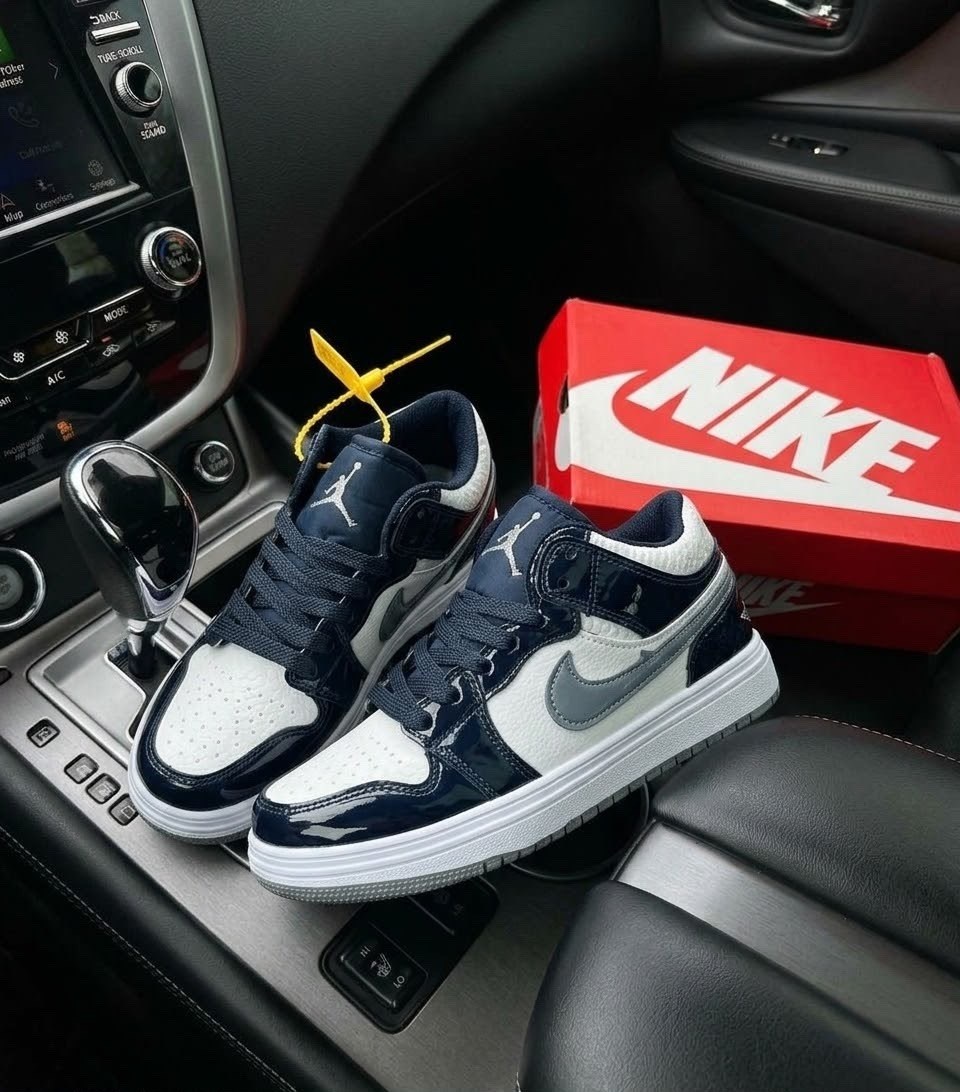 кроссовки nike air jordan 1,женские кроссовки nike air jordan 1 mid,кроссовки nike air jordan 1 retro high og,кроссовки nike air jordan 1 retro,кроссовки nike air jordan 1 retro high