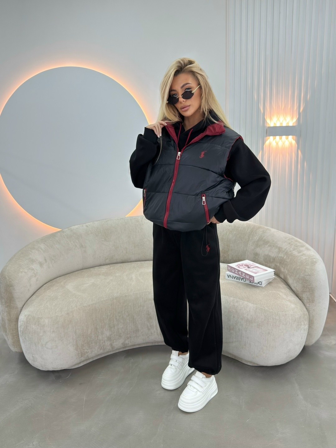 miu miu женский бордовый костюм тройка,красный костюм тройка женский,костюм тройка женский,спортивные костюмы тройка,женский костюм