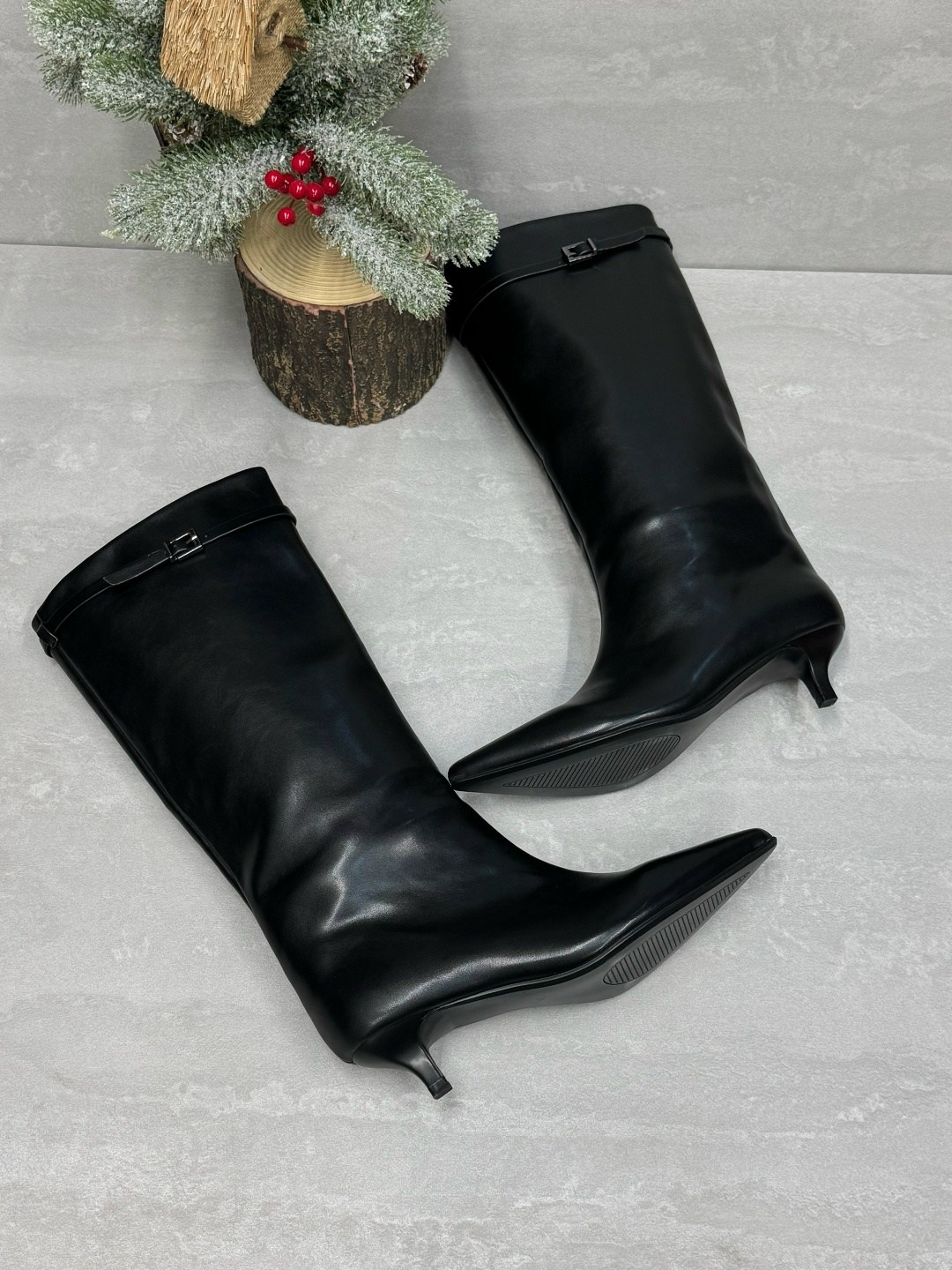 сапоги демисезонные натуральная кожа на шпильке magic heels,сапоги демисезонные на маленьком каблуке gh collection,alessandra maddoni сапоги трубы на каблуке демисезонные,сапоги трубы на каблуке демис
