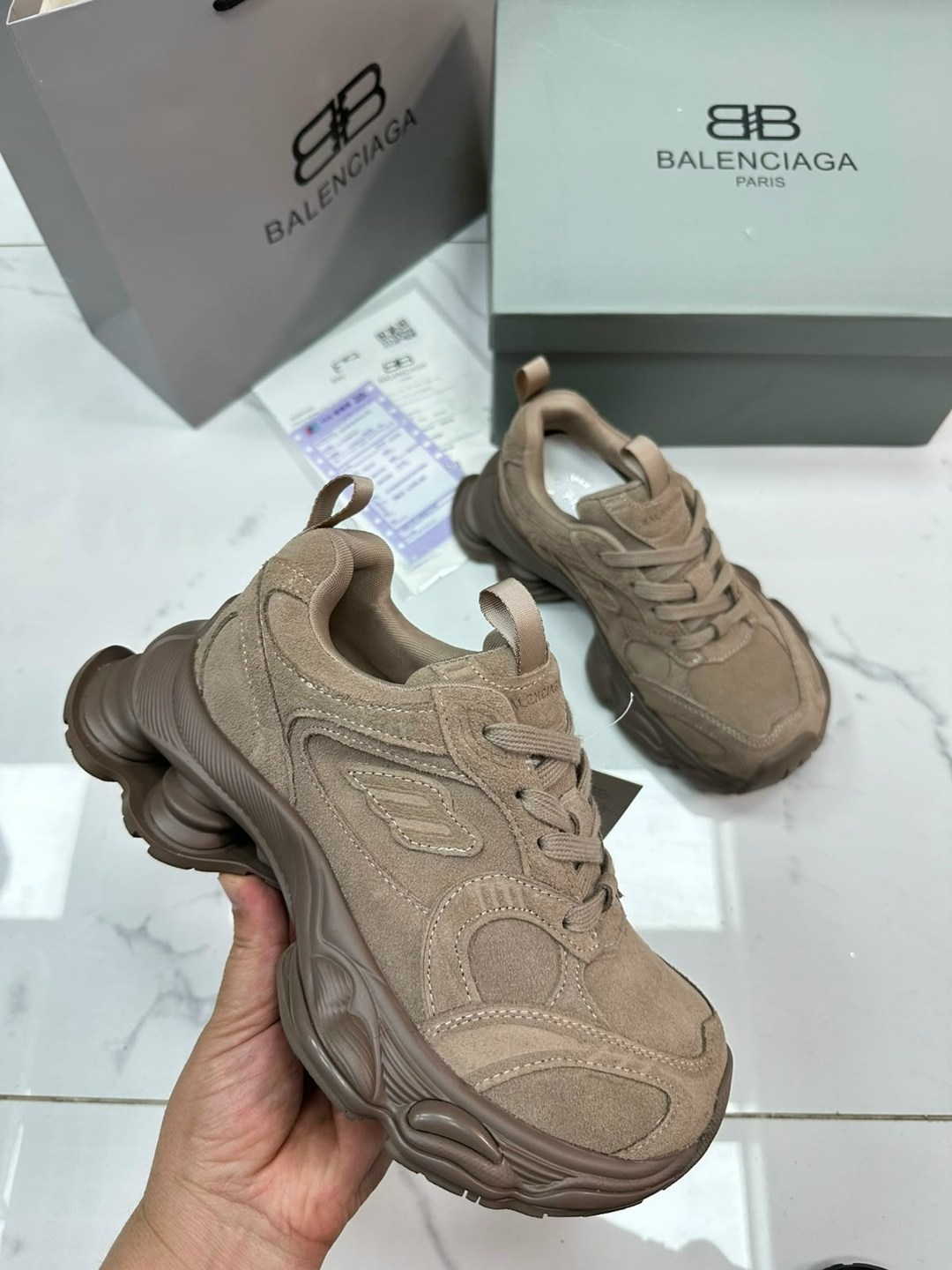 женские кроссовки balenciaga,,женские массивные кроссовки,массивные кроссовки,женские кроссовки