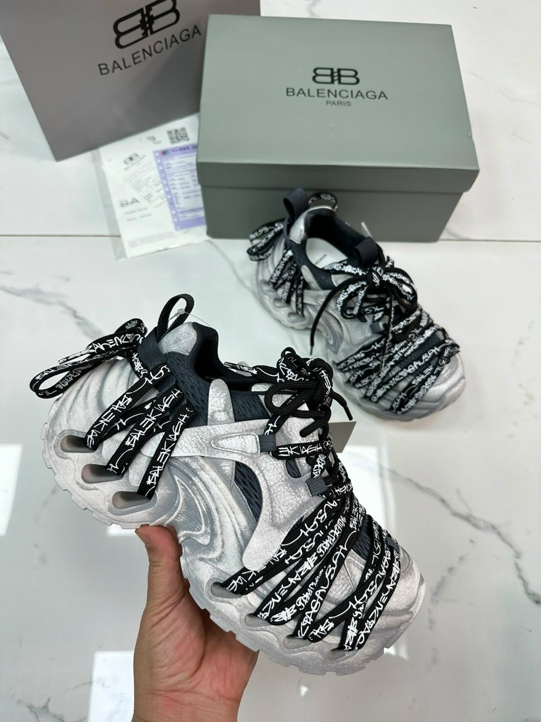 женские кроссовки balenciaga,balenciaga кроссовки,женские кроссовки,массивные кроссовки,кроссовки женские баленсиага