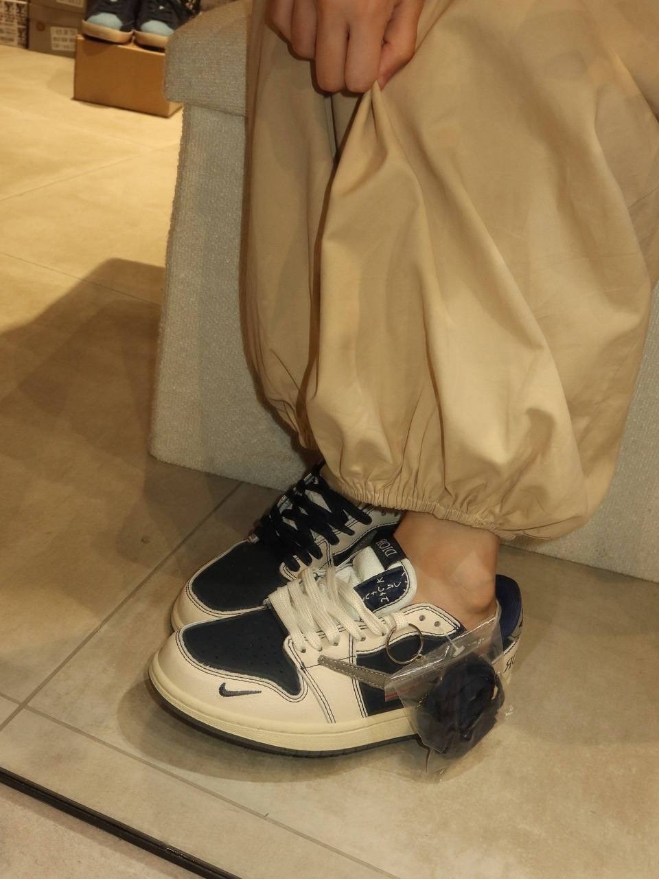 ,air jordan 4,кроссовки new balance,кроссовки женскиe,nike off white