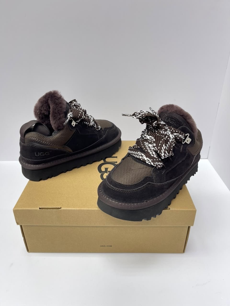 ugg lowmel sneaker кроссовки женские зимние,,кроссовки ugg,кеды зимние ugg lowmel trainer premiumshoes цвет черный,женская
