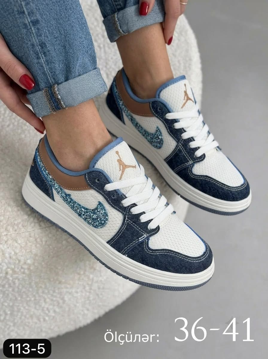 женские кроссовки,кроссовки бордовые,nike кроссовки женские, женская,стильные кроссовки