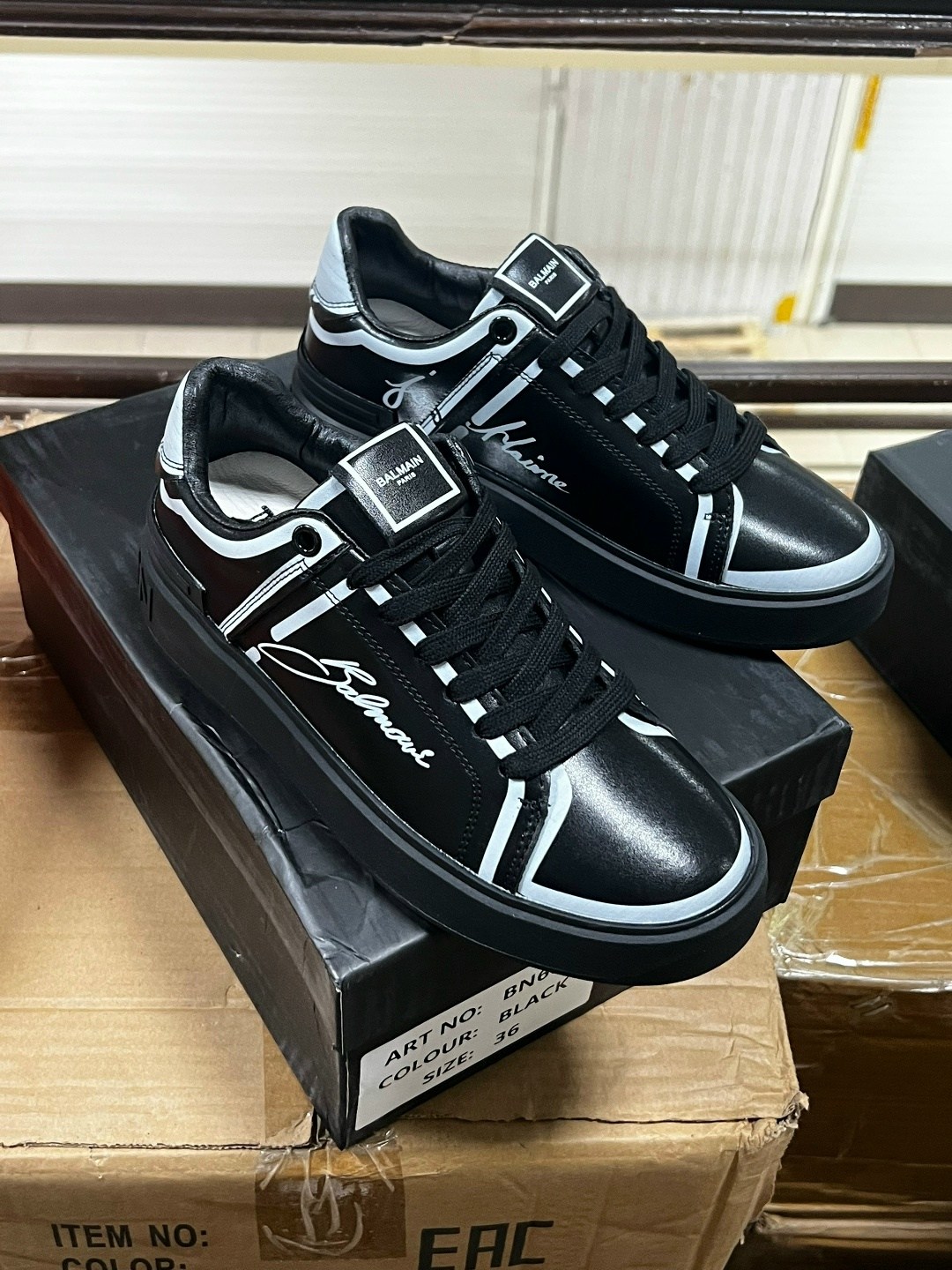balmain кроссовки мужские,кроссовки balmain,кожаные кроссовки balmain,мужские брендовые кроссовки балмейн (balmain),balmain кеды