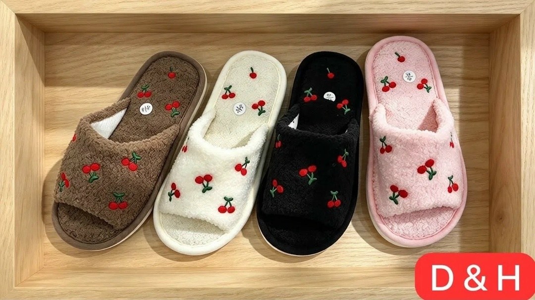 тапочки женские,женские домашние тапочки,,тапочки домашние,тапочки модные