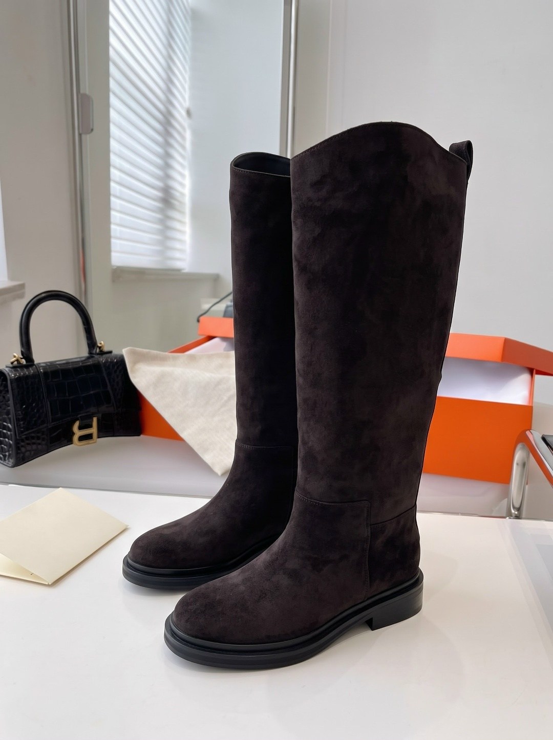 замшевые сапоги,сапоги hermes,сапоги женские hermes,сапоги эрмес женские,сапоги женские черные