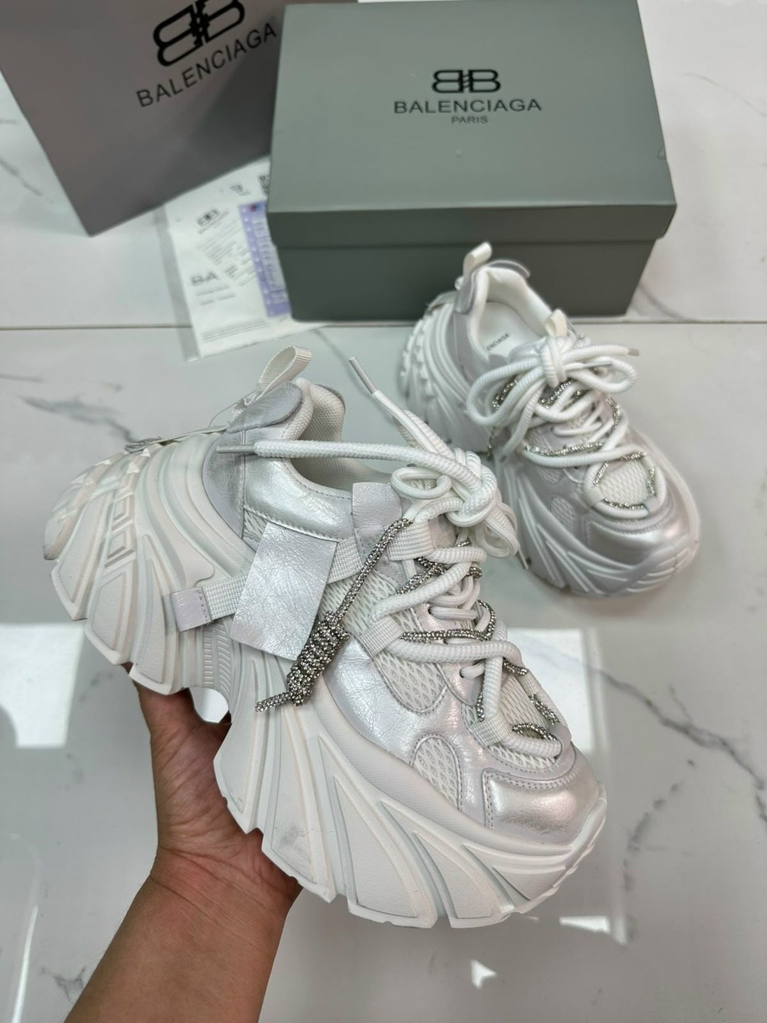 женские кроссовки balenciaga,balenciaga кроссовки,женские кроссовки,массивные кроссовки,кроссовки женские баленсиага