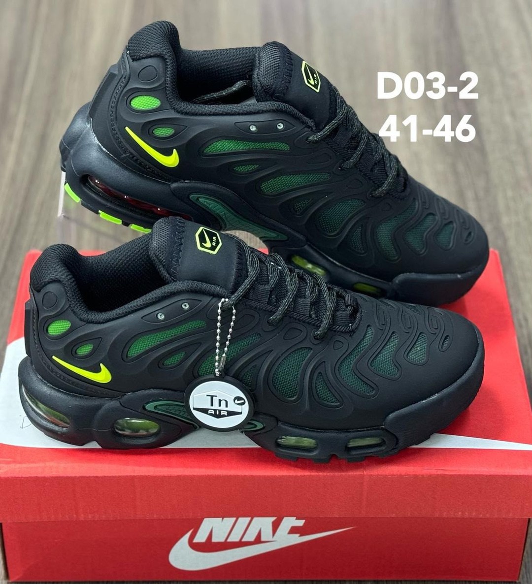 кроссовки мужские nike air max plus,кроссовки nike air max plus tn,мужской кроссовки,мужские кроссовки nike air max tn plus,кроссовки nike air max plus