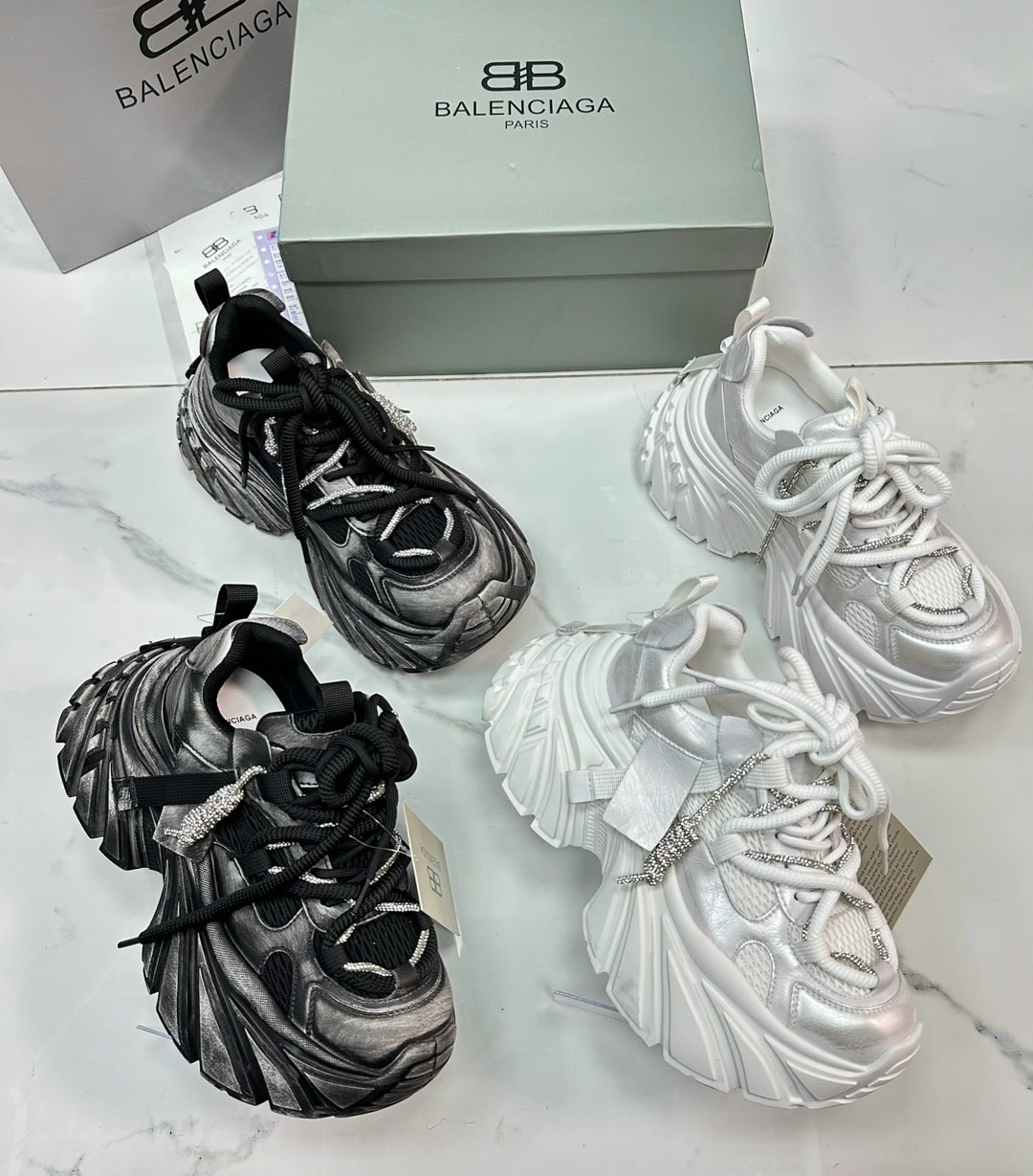 женские кроссовки balenciaga,balenciaga кроссовки,женские кроссовки,массивные кроссовки,кроссовки женские баленсиага