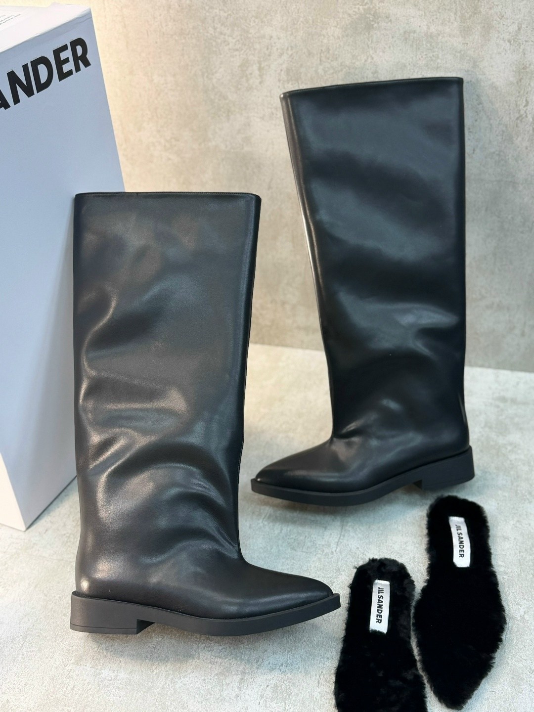 кожаные сапоги,,женские сапоги,сапоги jil sander,высокие сапоги
