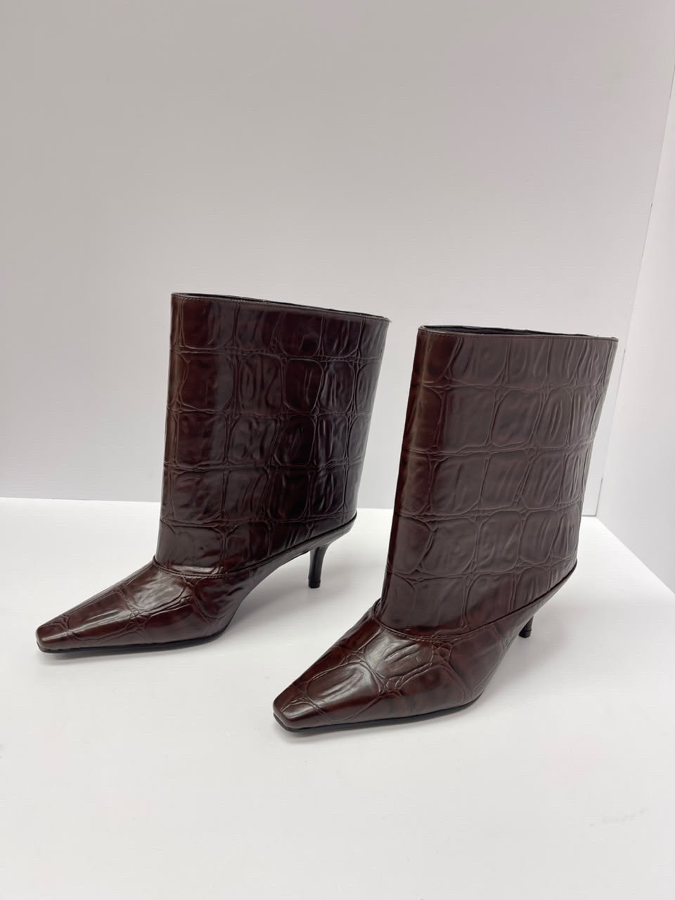 ,ботильоны женские,ботильоны лакированные,женская ,ботильоны на каблуке