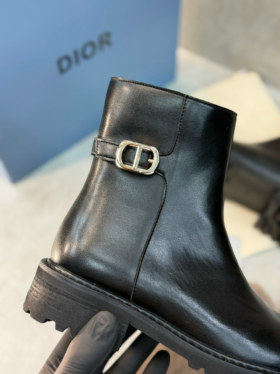 ботинки dior,женские ботинки christian dior,ботинки диор,,ботинки женские