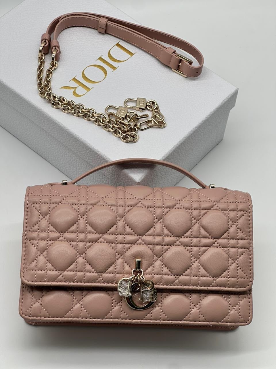 dior сумка,сумка диор,сумочка диор,сумка женская dior,сумка диор бежевая