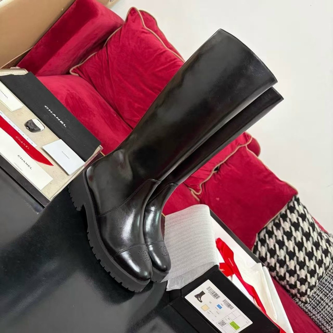 сапоги,женские сапоги,сапоги chanel,кожаные сапоги,