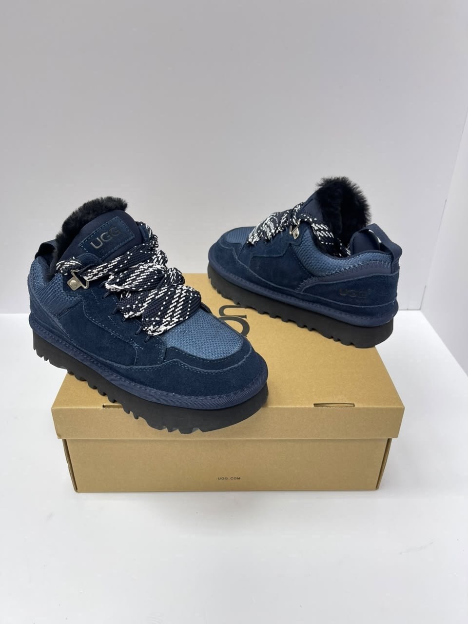 ,кроссовки ugg,ugg lowmel sneaker кроссовки женские зимние,кроссовки женские зимние,кроссовки зимние