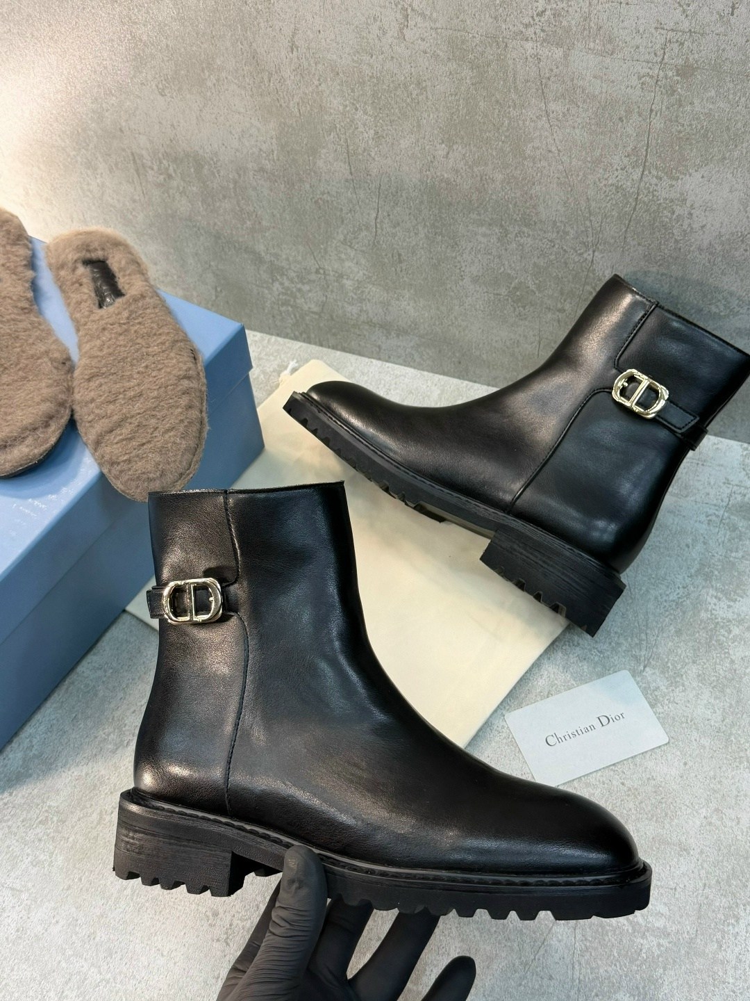 ботинки dior,женские ботинки christian dior,ботинки диор,,ботинки женские