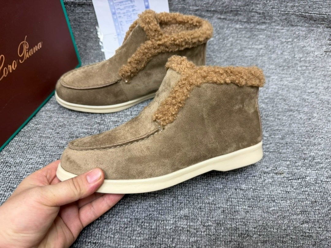 замшевые серые ботинки на меху loro piana open walk,зимние замшевые ботинки loro piana open walk хаки с мехом,лоферы loro piana,женские ботинки loro piana open walk с мехом,