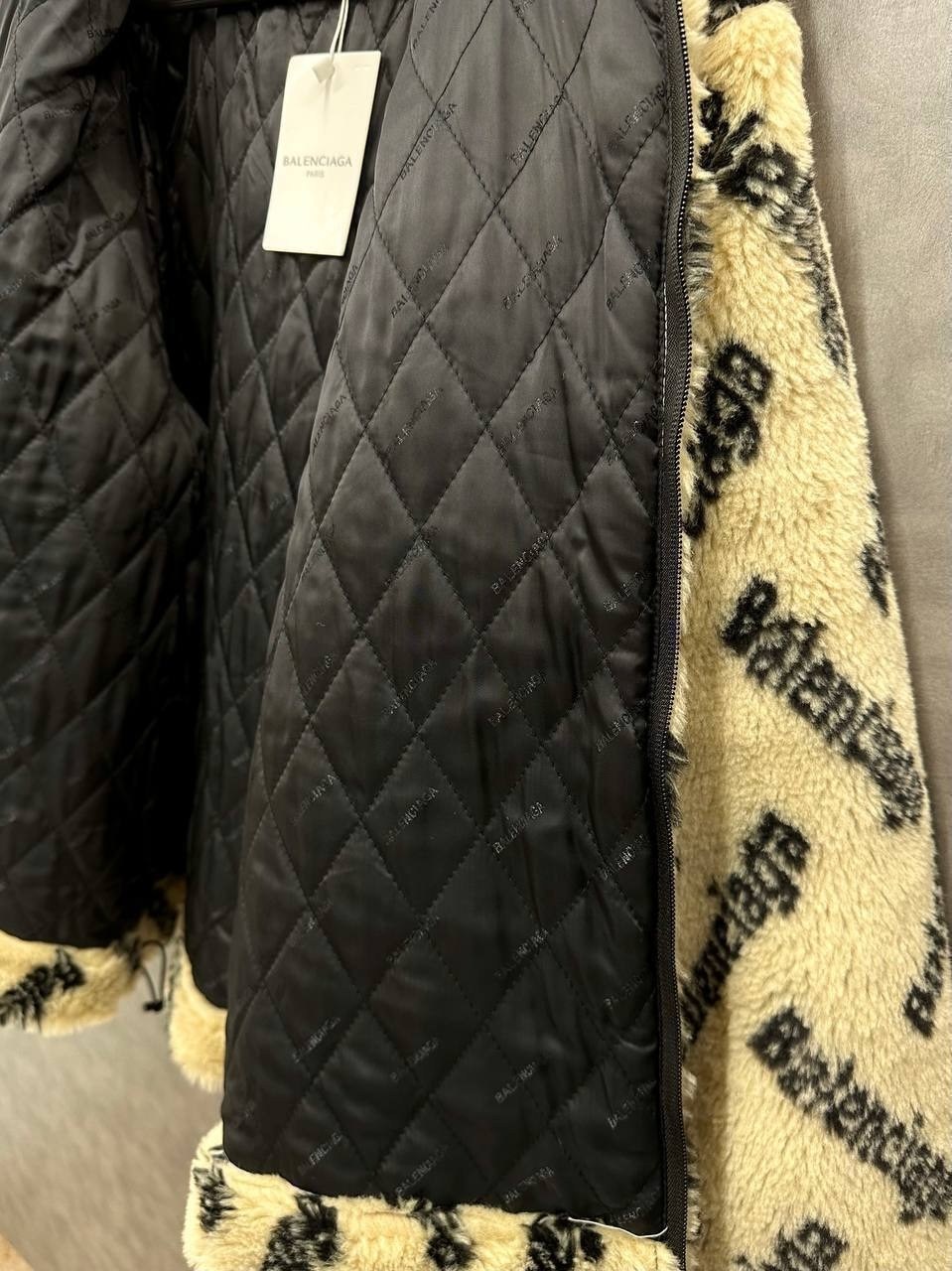 куртка модная,теплое пальто,пальто balenciaga,куртка женская,пальто женские