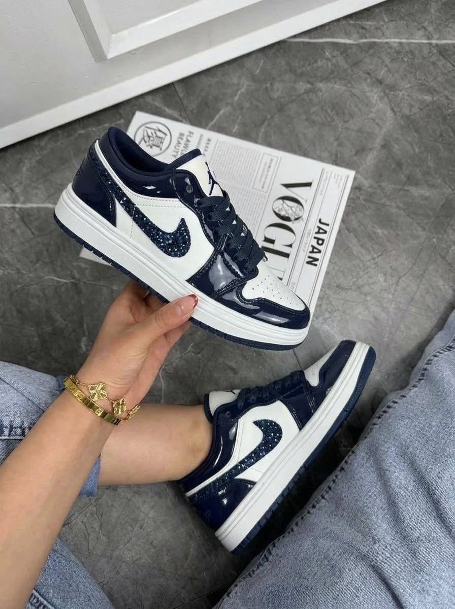 кроссовки,кроссовки женскиe,кроссовки женские nike air jordan 1,женские кроссовки nike,повседневные кроссовки