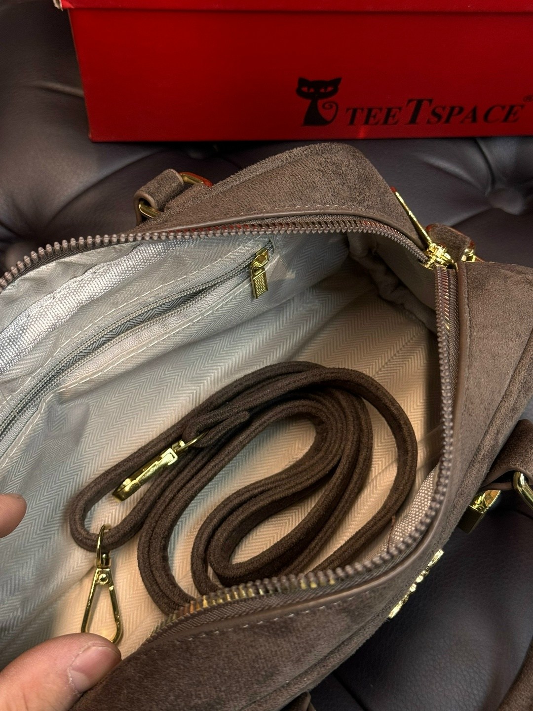 сумка замшевая miu miu aventure,сумка женская замшевая miu miu,сумка женская miu miu замша,сумка,сумка женская