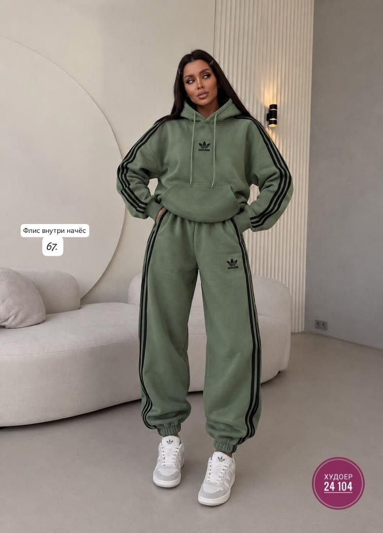 костюм спортивный женский adidas,костюм спортивный женский,костюм спортивный,женский спортивный костюм на флисе,адидас костюм женский