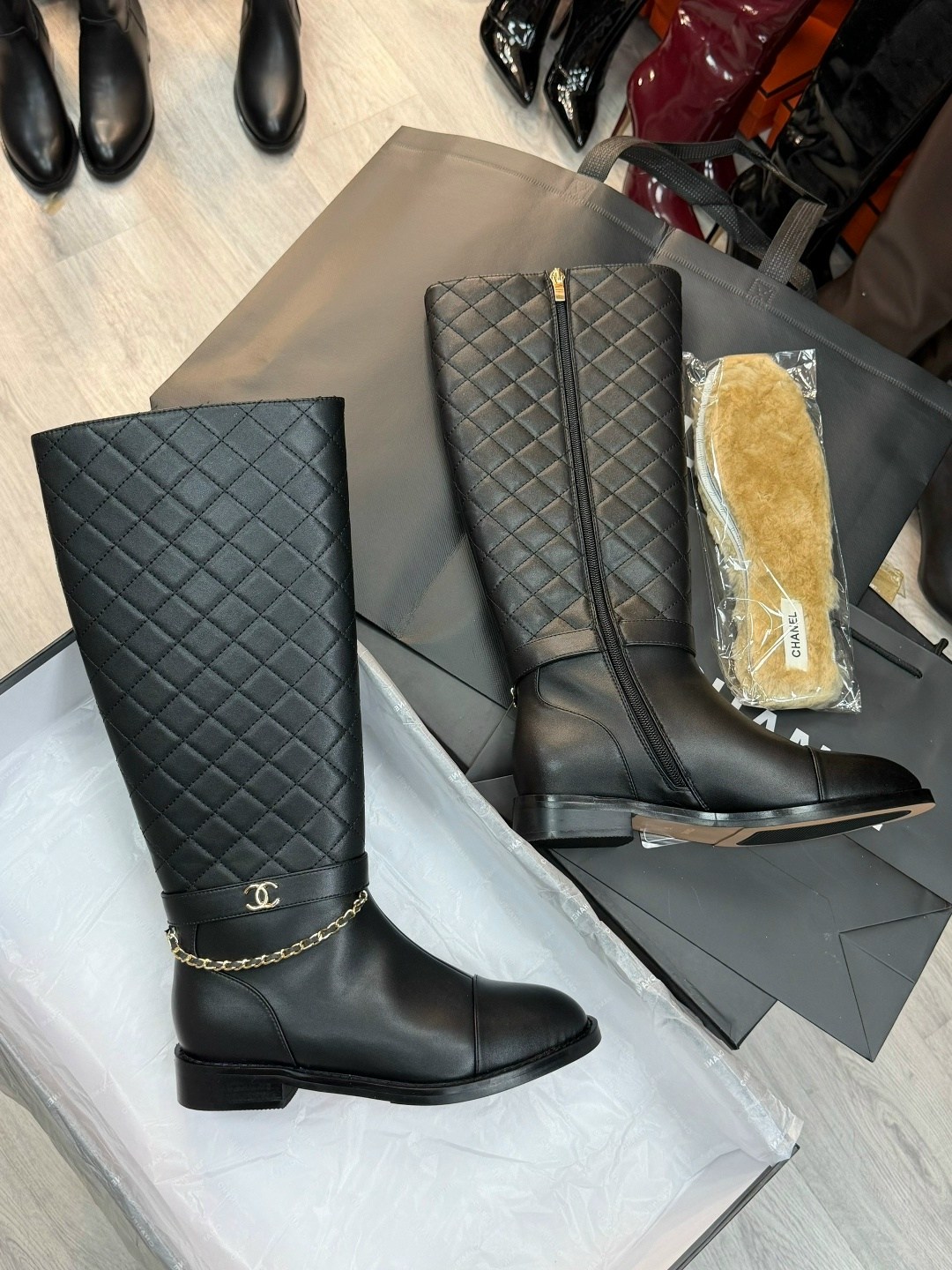 сапоги chanel,,сапоги модные,сапоги шанель,женские сапоги