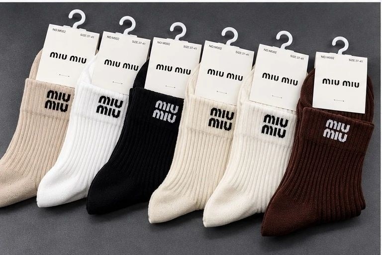 носки женские,носки miu miu,хлопковые носки,носки модная,комплект носков miu miu