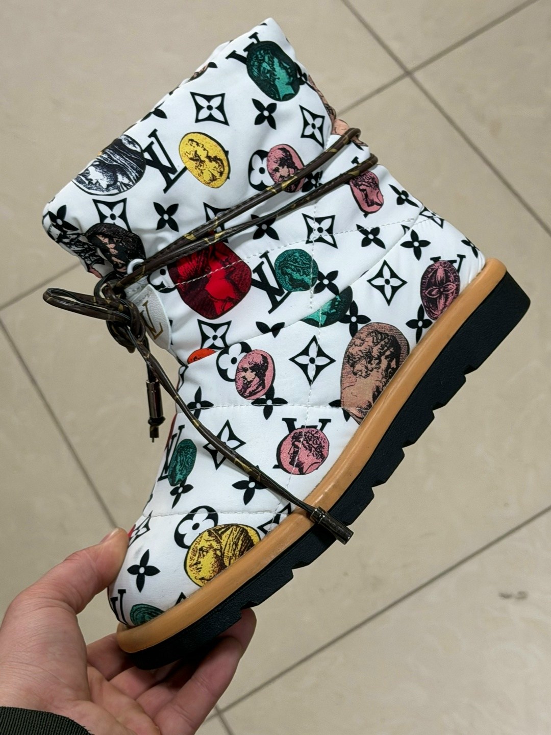 ,угги louis vuitton,сапоги louis vuitton,ботинки louis vuitton,женские угги