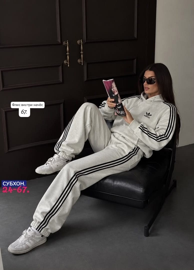 женский спортивный костюм adidas,новый женский спортивный костюм adidas,cпортивный костюм женский на флисе,костюм адидас,спортивные костюмы адидас
